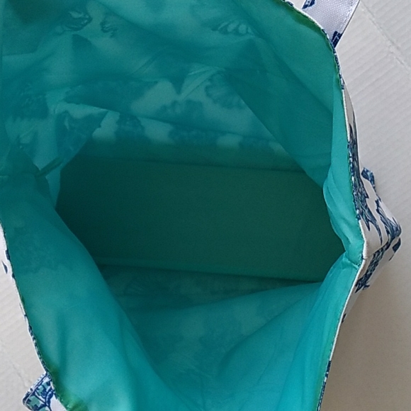 Lilly Pulitzer For Estee Lauder Beach Tote Seashell  Print. - Picture 3 of 8